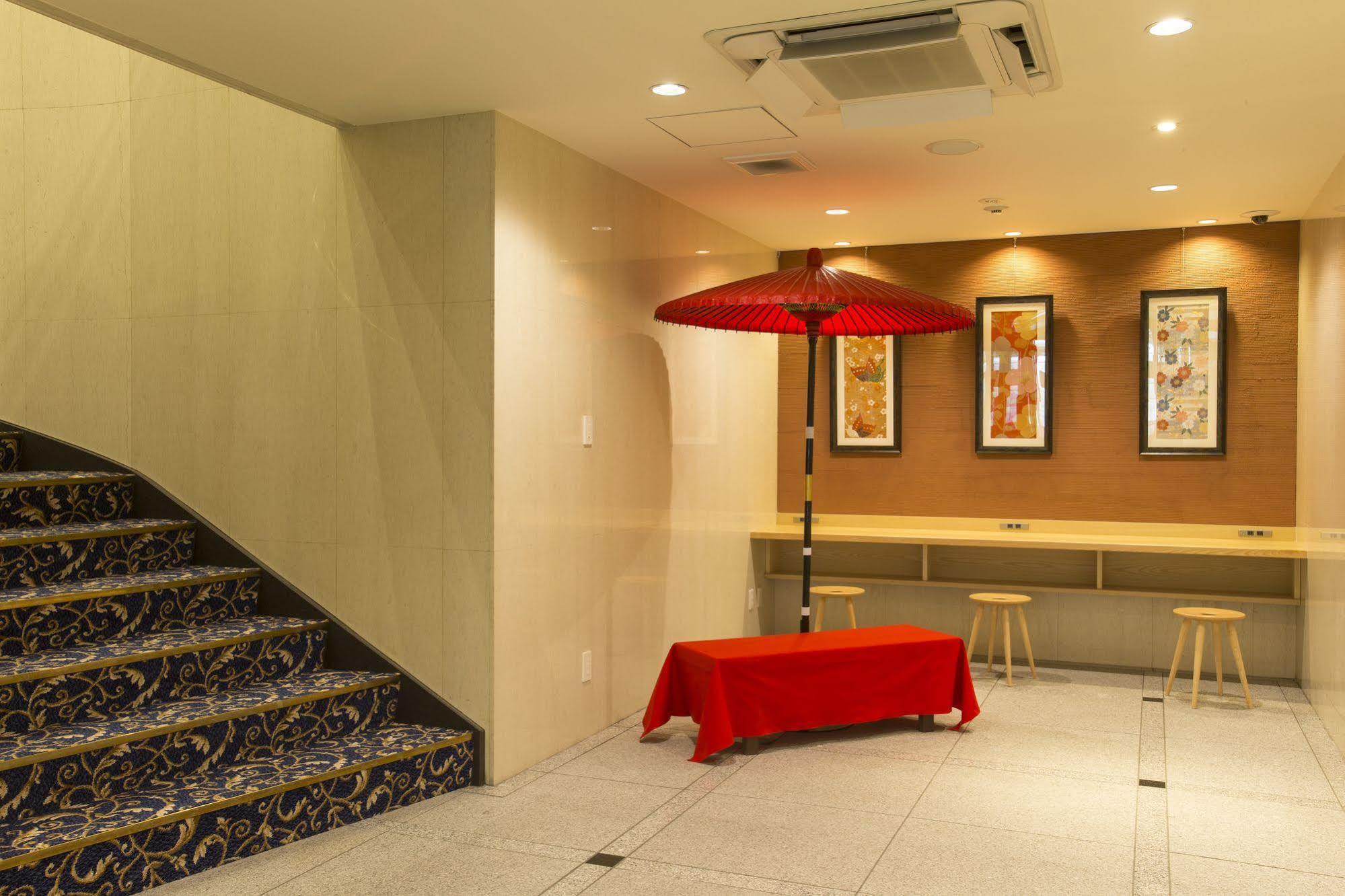 東心斎橋おおきにアパート Ookini Ryokan & Apartment Osaka Esterno foto