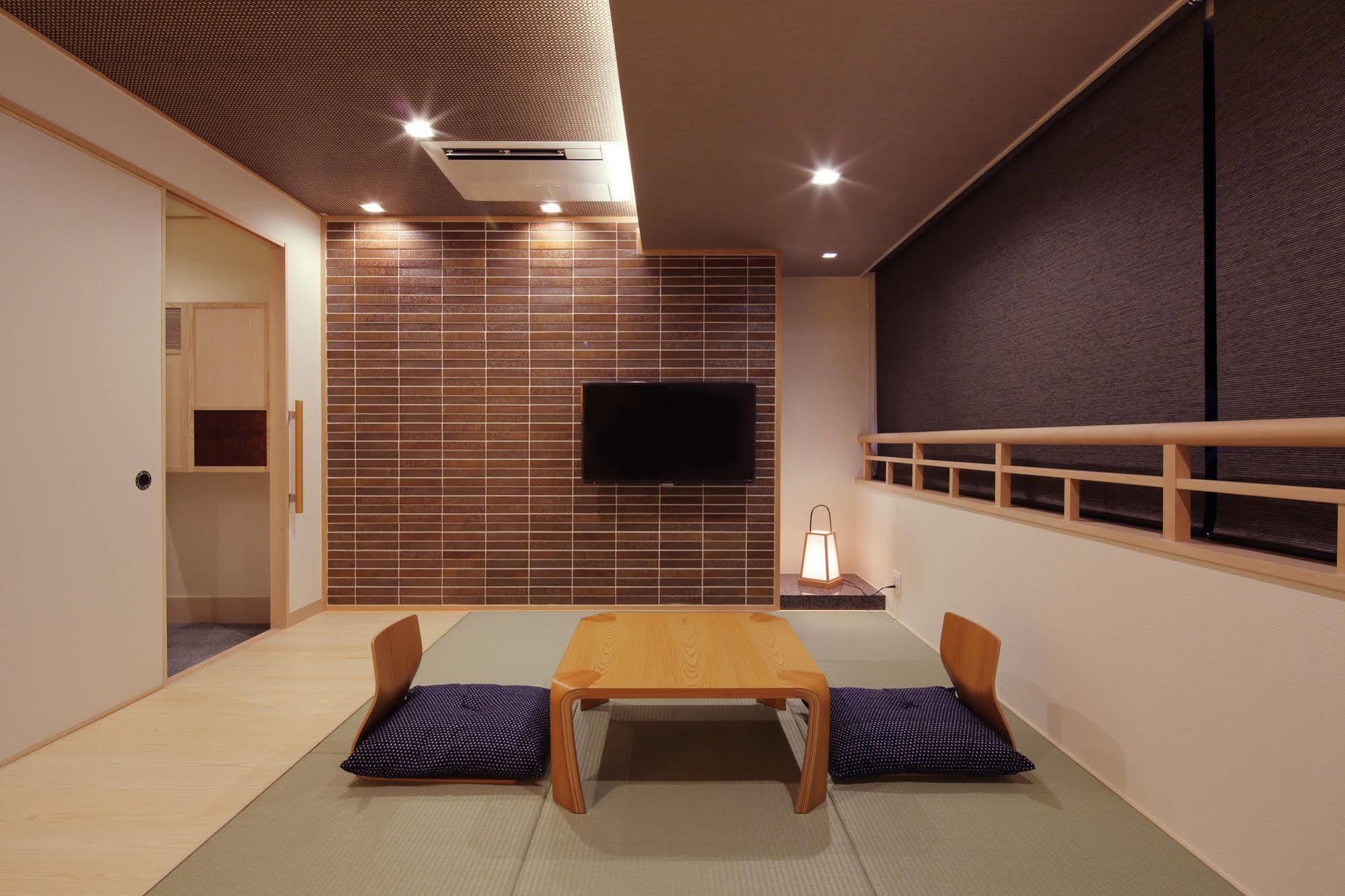東心斎橋おおきにアパート Ookini Ryokan & Apartment Osaka Esterno foto